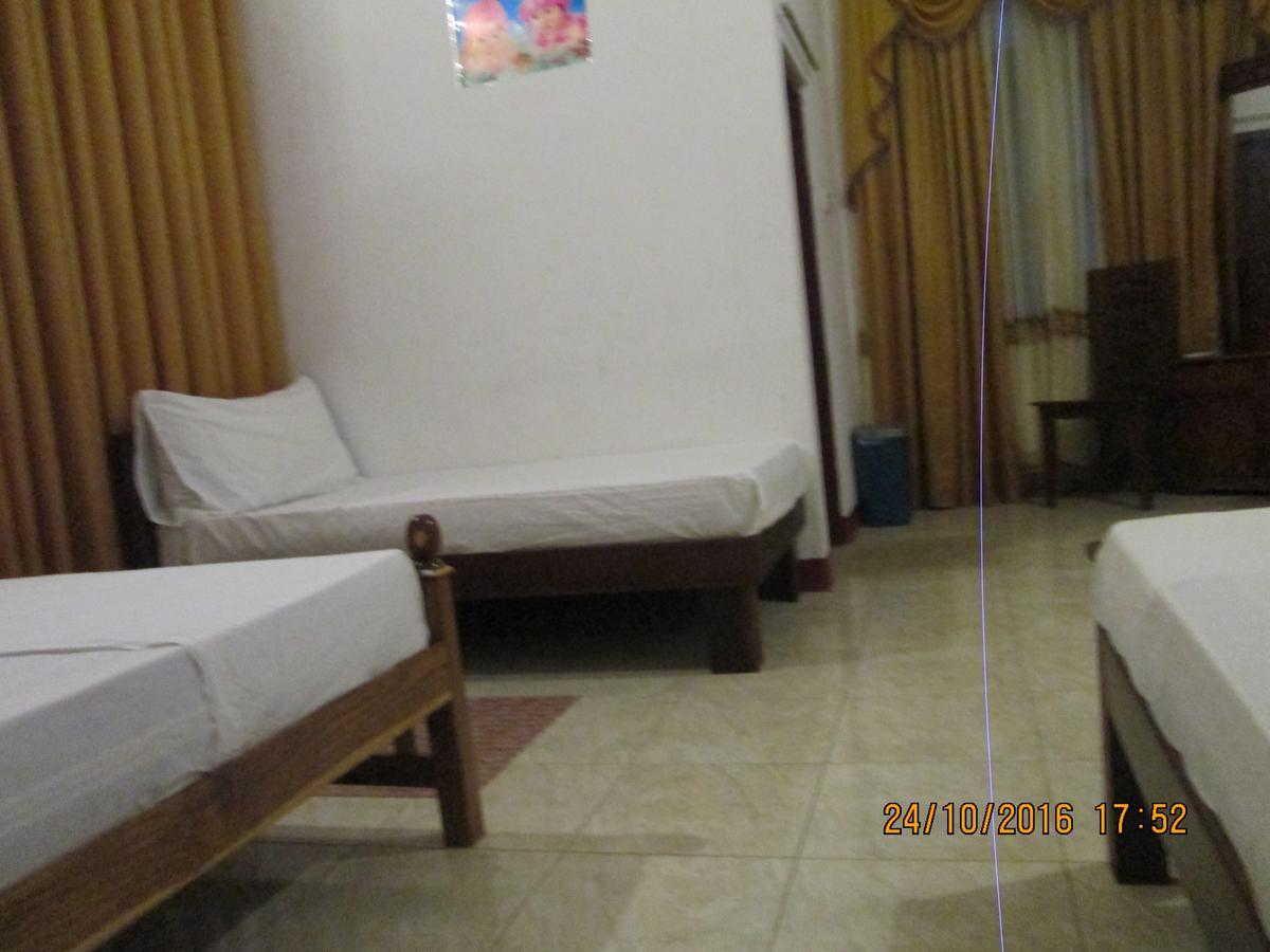 Hotel Blue Whale Jaffna Extérieur photo