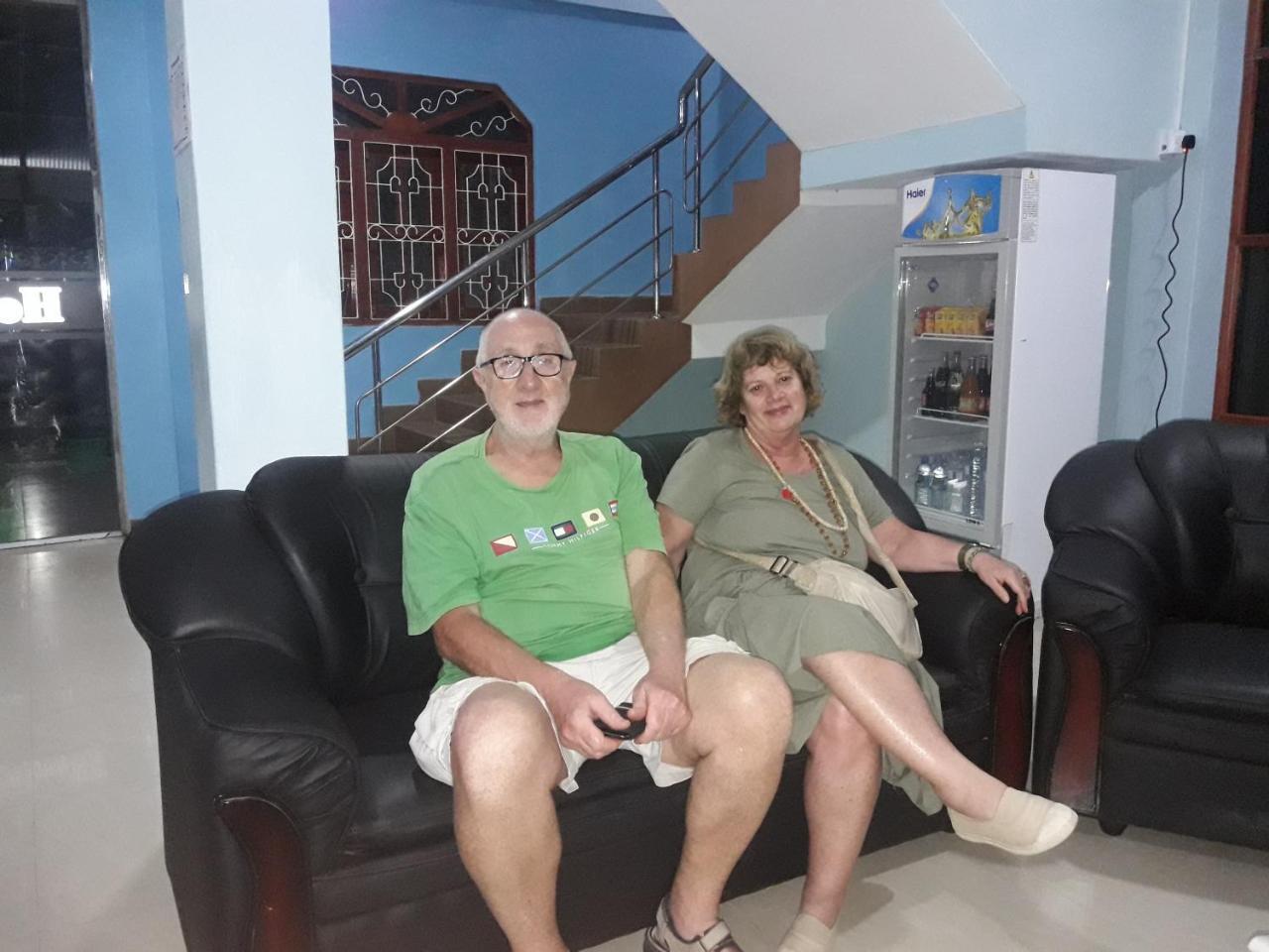 Hotel Blue Whale Jaffna Extérieur photo