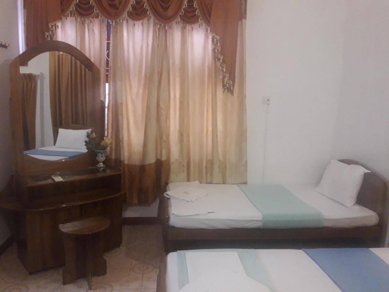 Hotel Blue Whale Jaffna Extérieur photo