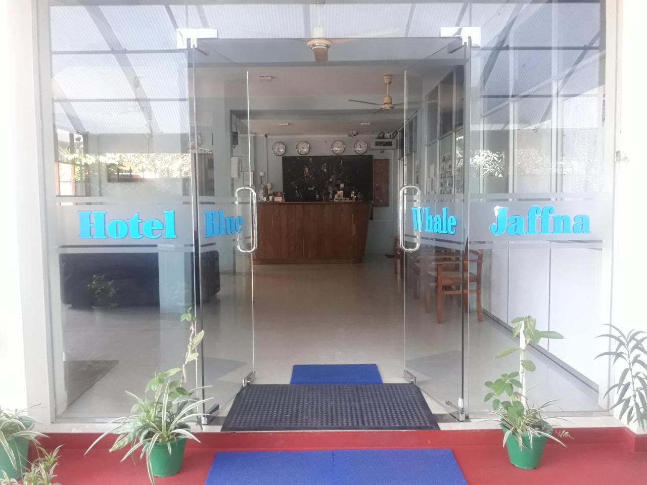 Hotel Blue Whale Jaffna Extérieur photo