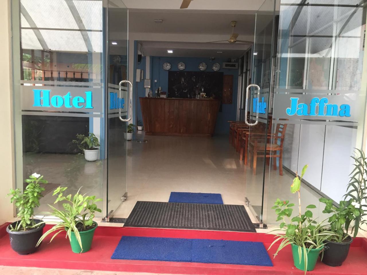 Hotel Blue Whale Jaffna Extérieur photo